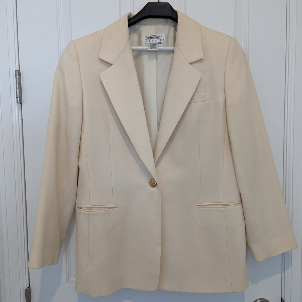 Talbots Women's Cream Blazer with gold buttons.